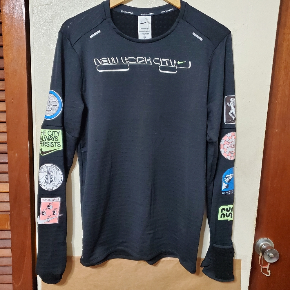 Nike Therma Fit Repel Element NYC Running Shirt